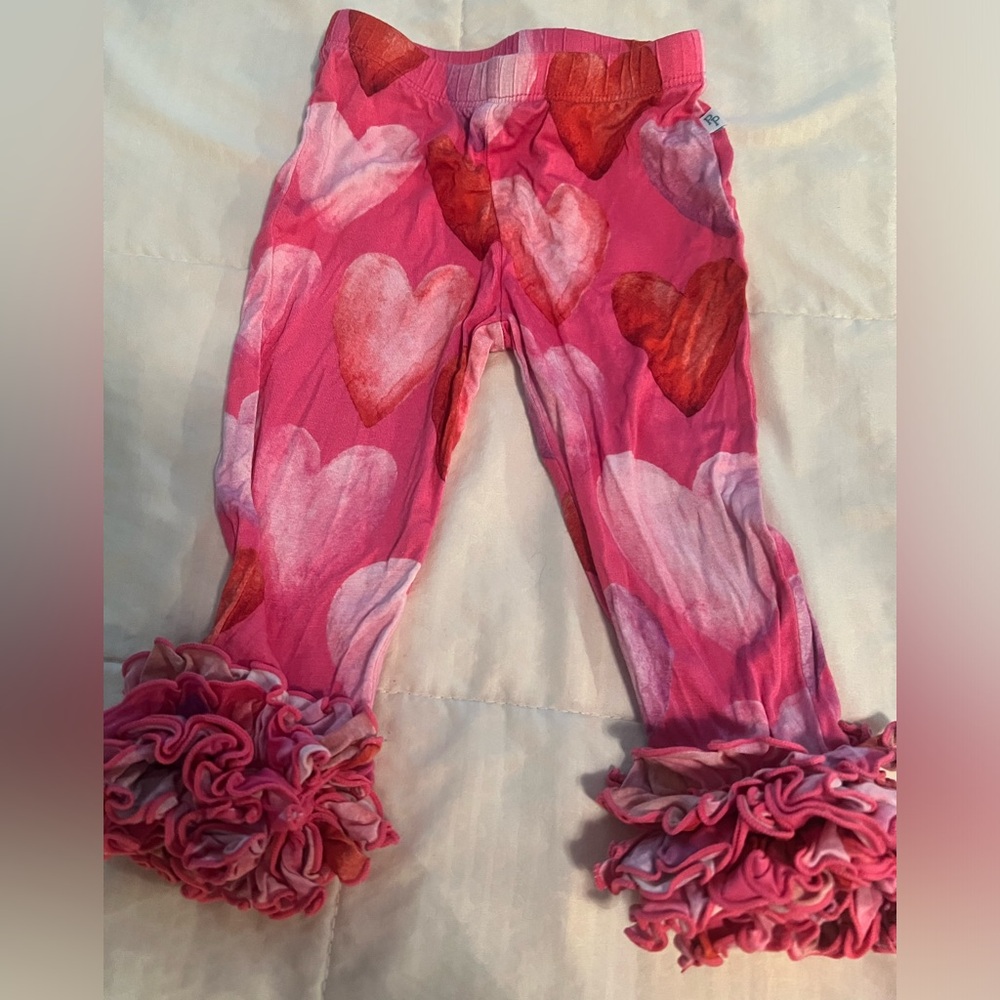 Posh peanut ruffled soft pants!